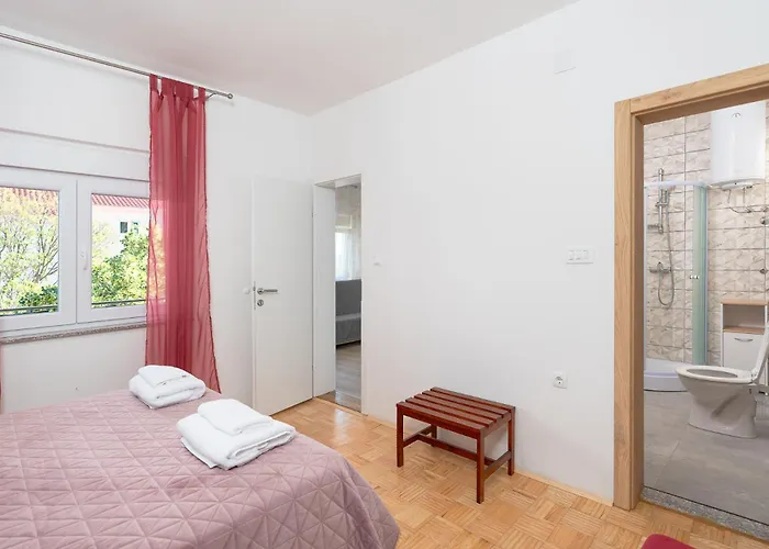 Apartment Lucija
