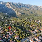Lucija * Starigrad Paklenica